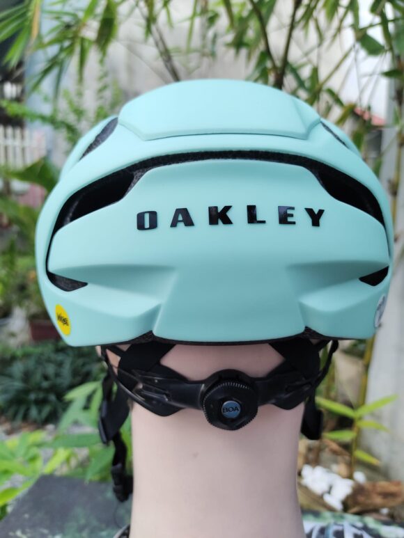 Mũ Oakley Aro5 MIPS